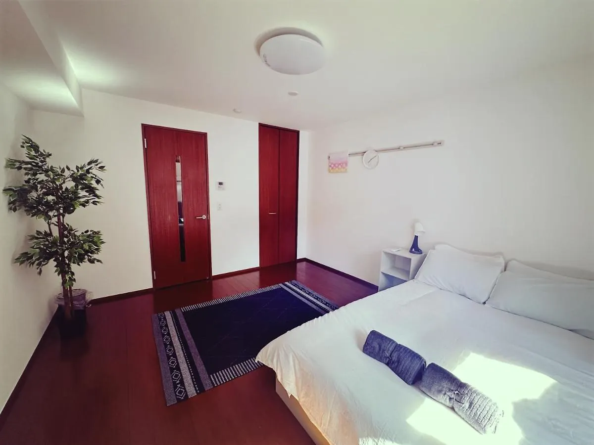 Brand New Shinjuku Station 5 Mins - Apartment C contacts